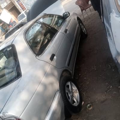 Suzuki Baleno 2004
