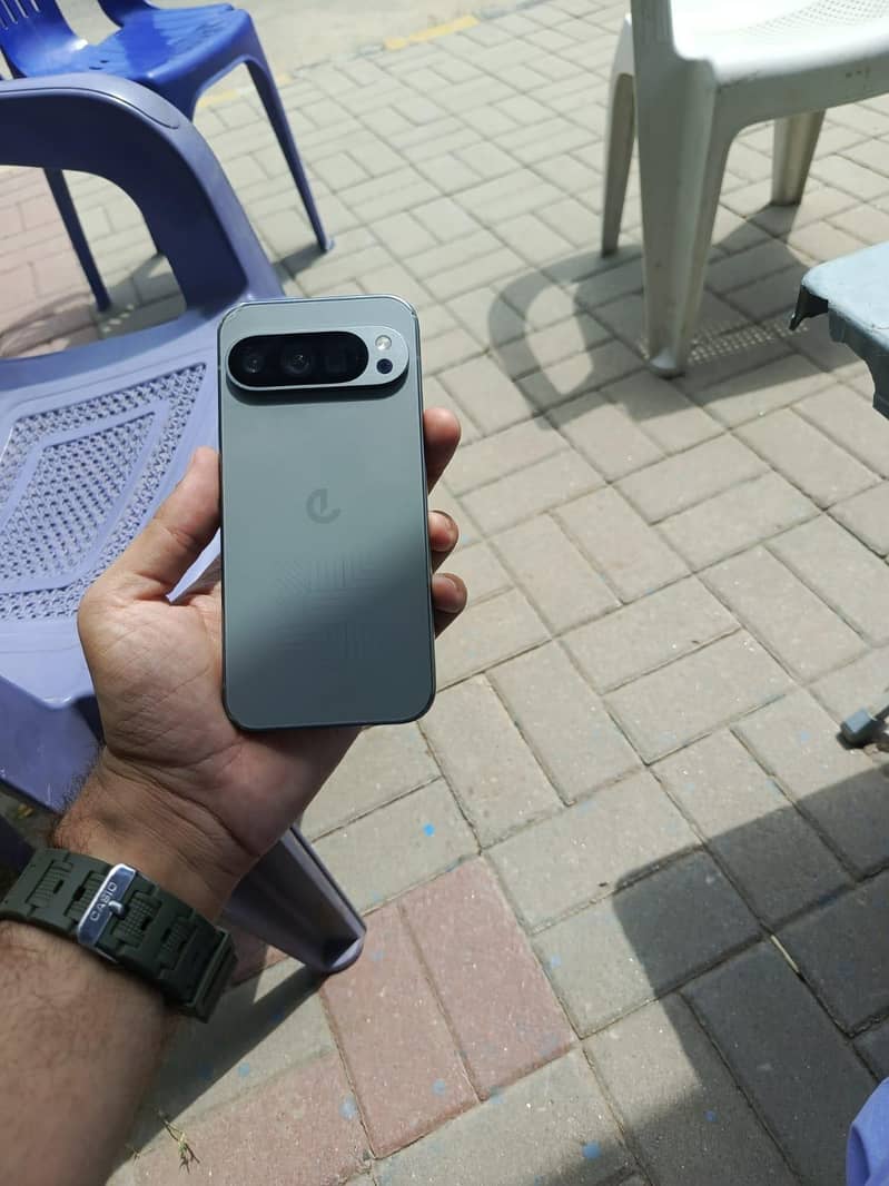 Google Pixel 9 Pro 2