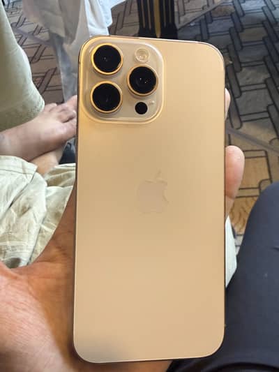 Apple iPhone 16 Pro Max