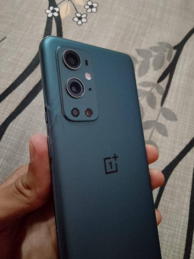 One Plus 9pro 4