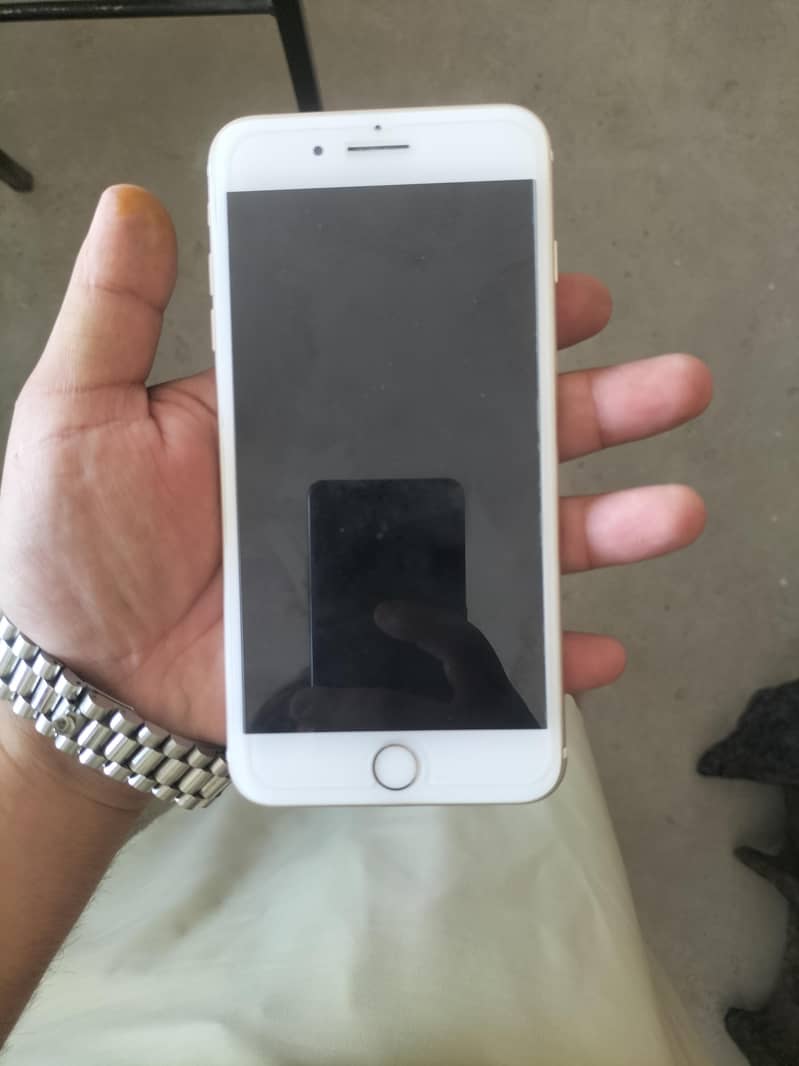 Apple iPhone 7 Plus 0