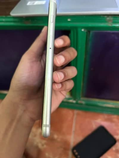 iphone 7 plus 128 GB  (no open no repair) (PTA approved) all ok