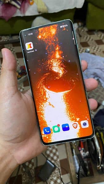 Oneplus 8 5g            one plus