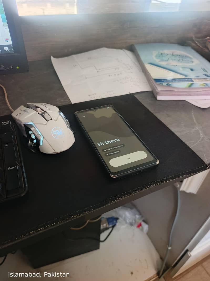 Google Pixel 6a 5