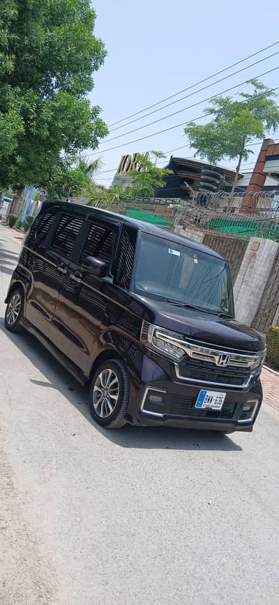 Honda N Box Custom 2022