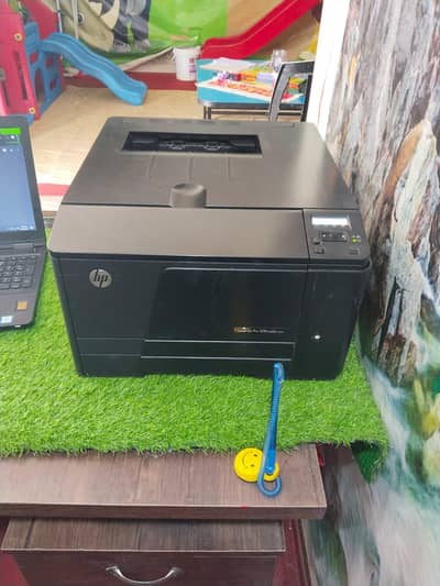 HP LASER JET PRO 200 COLOR