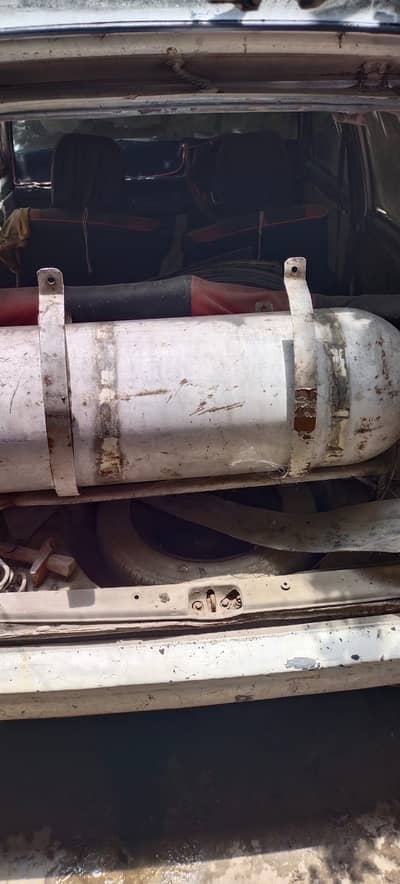CNG Cylinder + 2 Landi Renzo Kits Complete Set