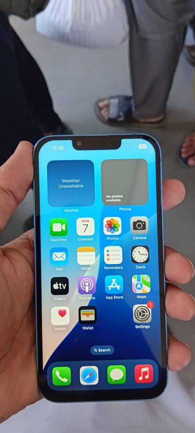 Apple iPhone 13