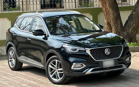 MG HS Tropy 2021 CBU, Total genuine, Punjab registration.