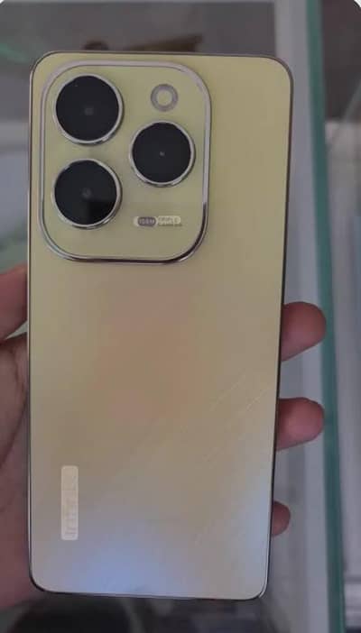 Infinix Hot 40 Pro