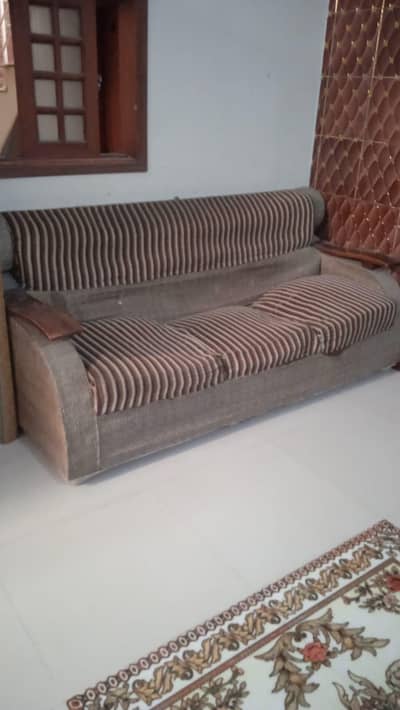 5 seater sofaa
