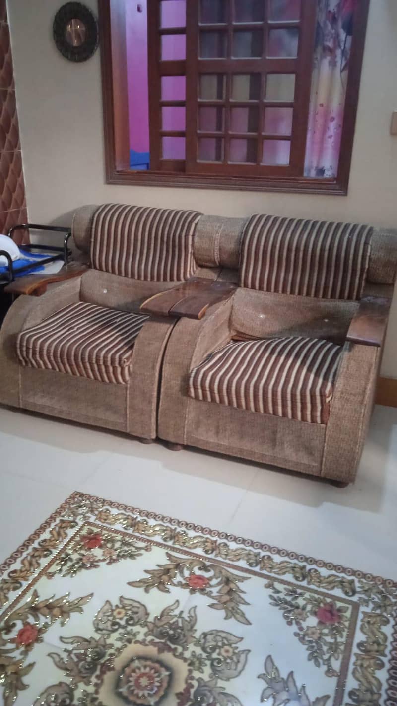 5 seater sofaa 1