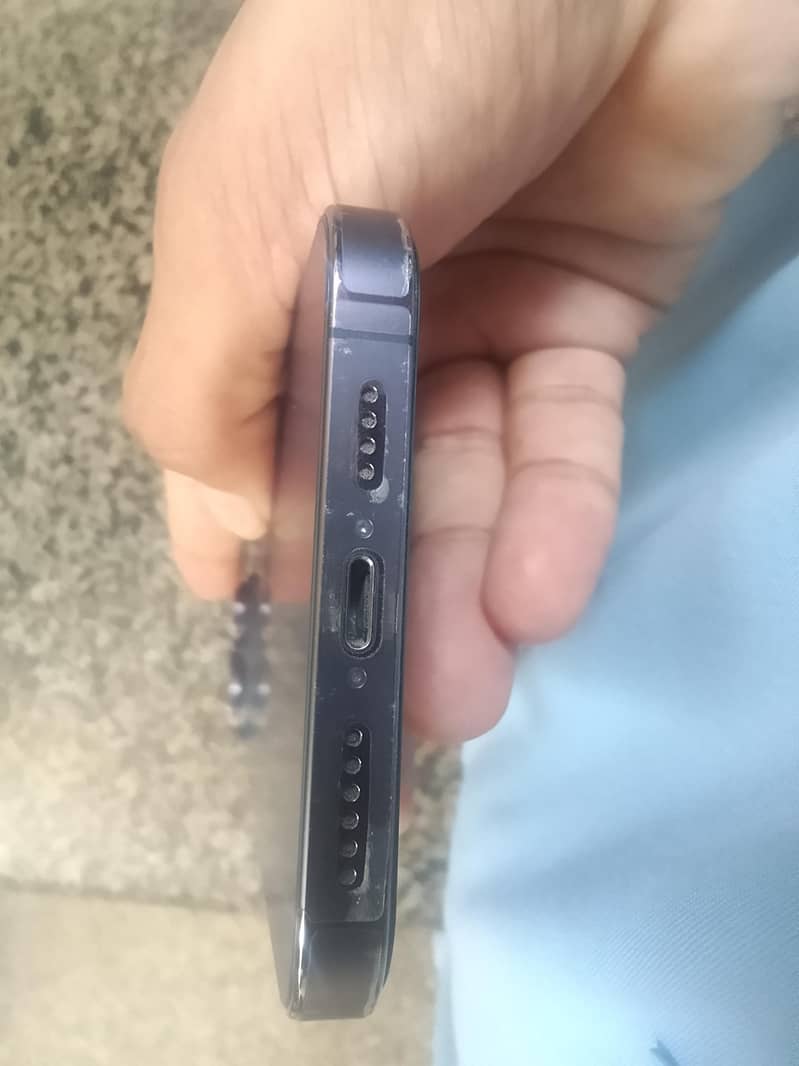 Apple iPhone 14 Pro Max 2