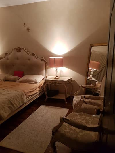Beautiful 240sqy portion available