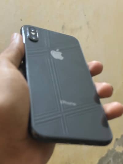 iPhone XS 64gb factory unlocked just battery 74%