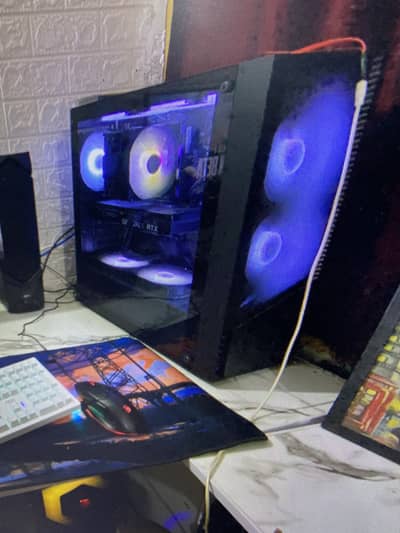 Msi Gaming PC Case with 8 RBG Fans