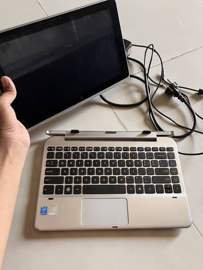 Haier Win8.1 PC with Touch Screen Tab into Laptop