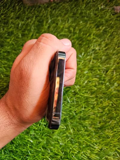 Apple iPhone 12 Pro