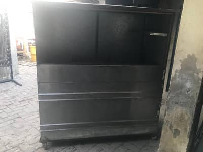 Shawarma Counter