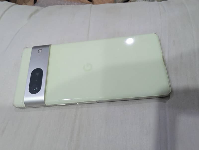 Google Pixel 7 2