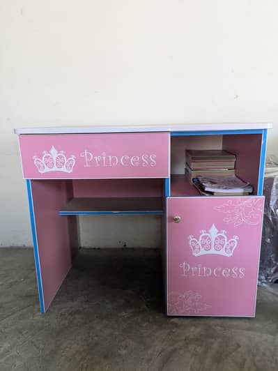 Study Table For Boys And Girls