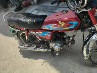 cd70 2016 Model urgent for sale biometric on the spot