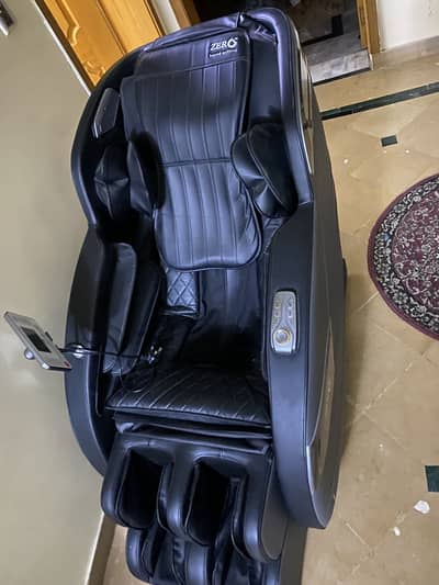 Zero Noir Massage chair