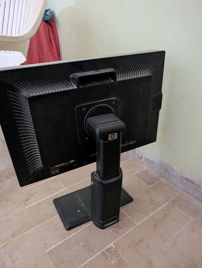 24 inch lcd