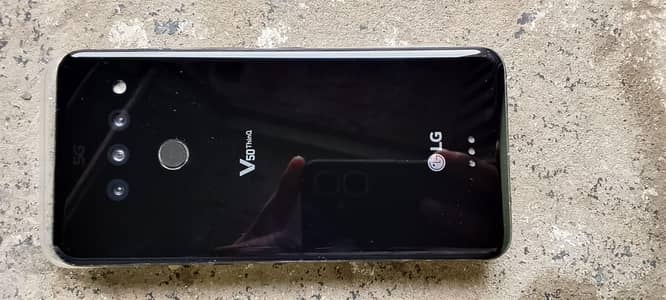 LG V50 ThinQ mobile 1 i5 3rd gen lapton 1 airpodes 2