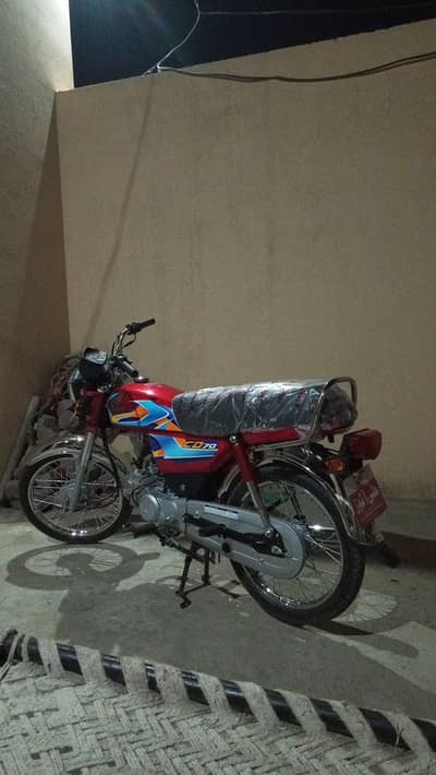 mjhy bike ridar ki job chya