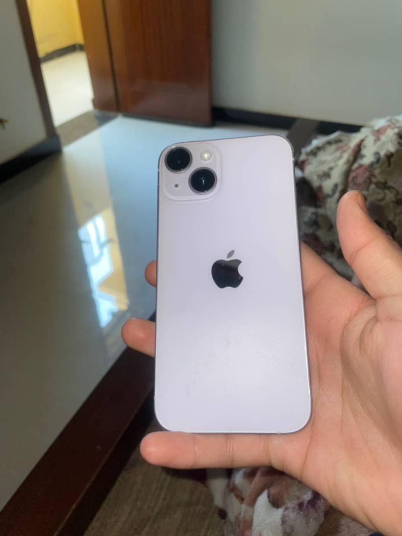 Apple iPhone 14 2