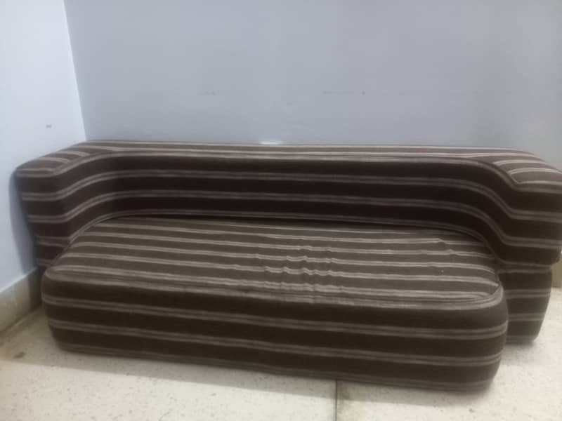 Sofa com bed 1