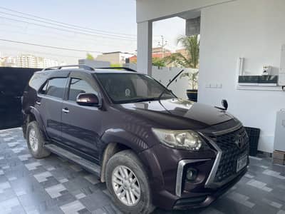 Toyota Fortuner 2013