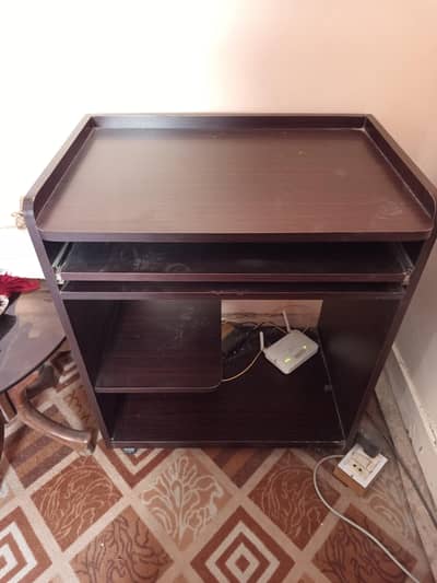 computer table