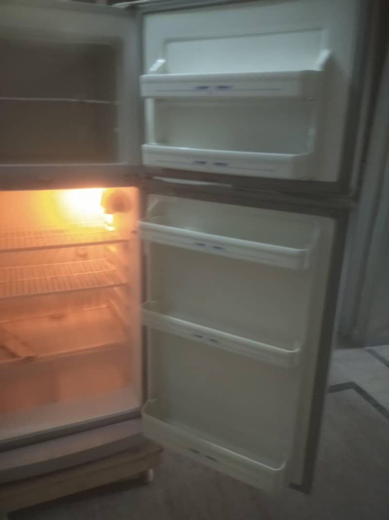 Fridge 3