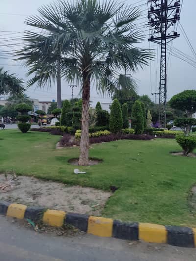 10 Marla Possession Plot for Sale in LDA City Park Facing | Balloted | All Utilities Available