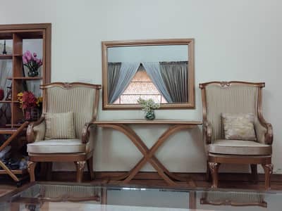 Custom Built Furniture – Console, Coffee Table Set & Puffies