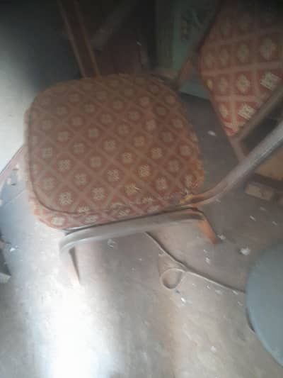chair use may ha