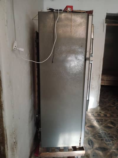Dawlance urgent for sale 03416870958 yah contact number hai