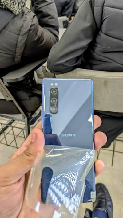 Sony 5
