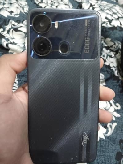 Itel P40
