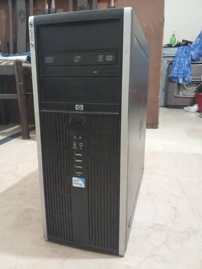 HP Core 2 Quad PC + 19" Rotating Monitor - SSD, 6GB RAM, GT 730