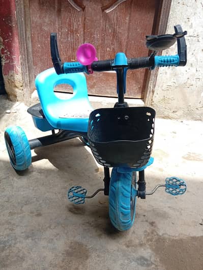 kids tricycle