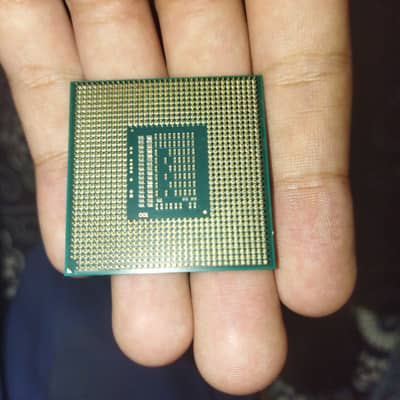 Core i7-3840QM (2.8 GHz up to 3.8 GHz Turbo)