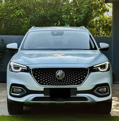 MG HS 2021