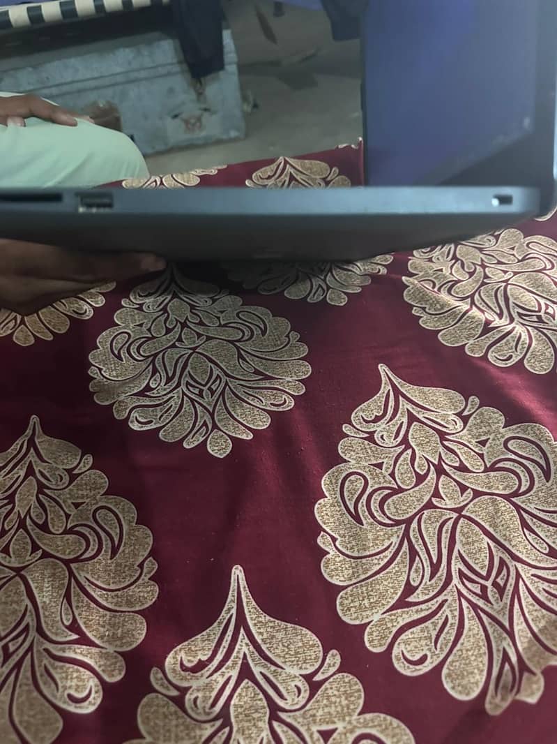 Laptop 3