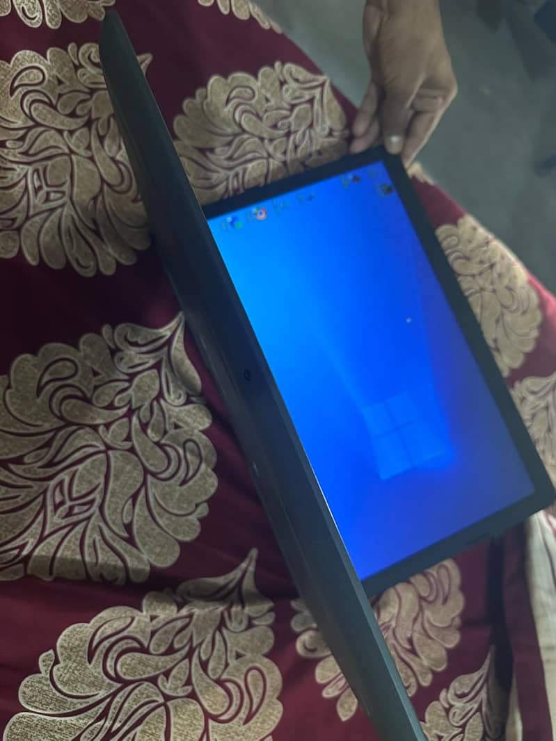 Laptop 4