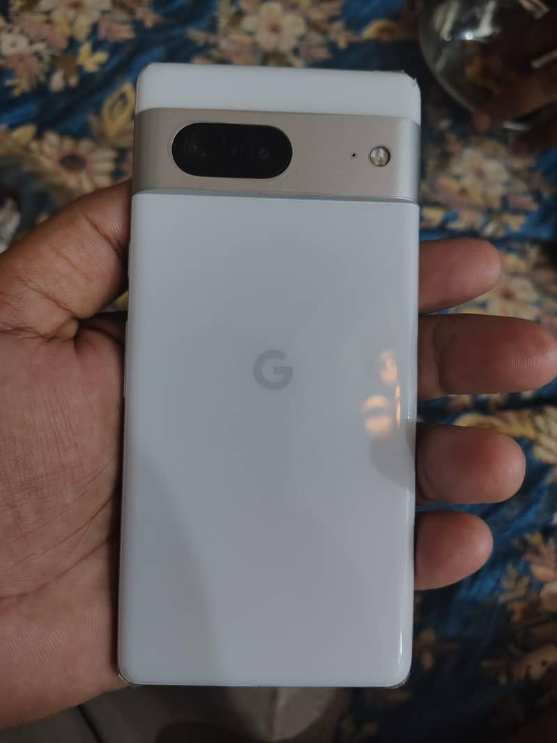 Google Pixel 7 3