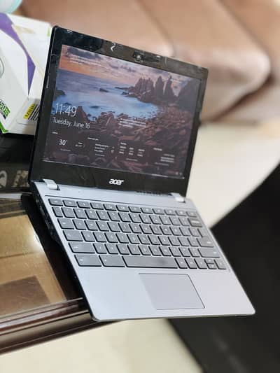 Acer C740
