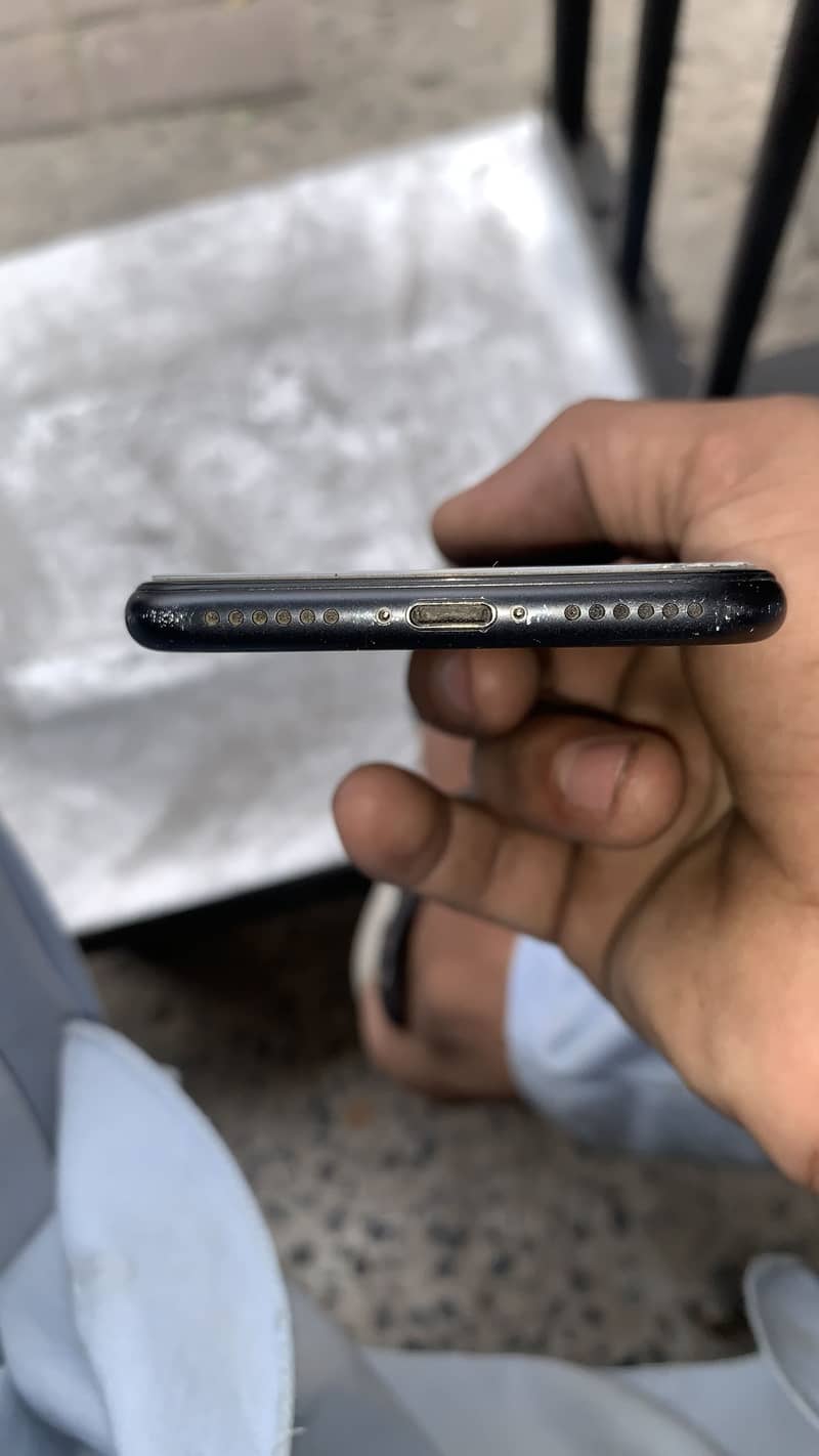 Apple iPhone 7 5